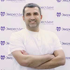 Врач стоматолог-ортопед Тупека Андрей Николаевич.